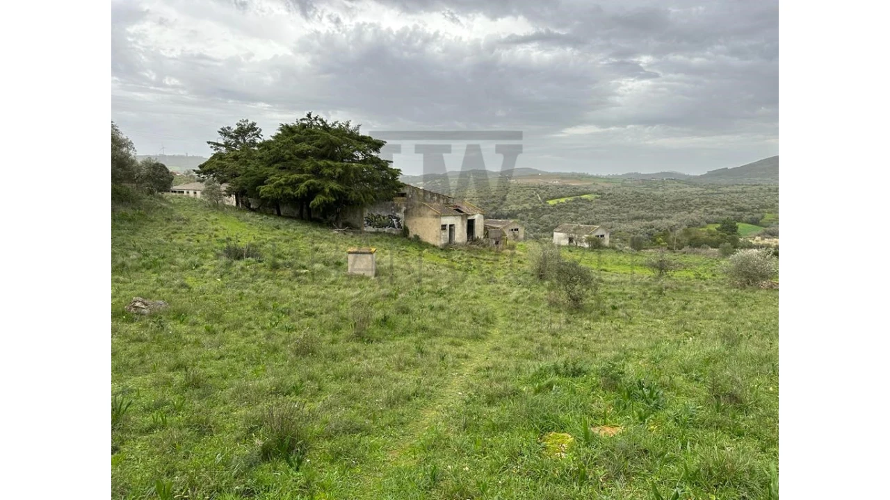 Terreno Comércio / Armazém para Venda em Venda do Pinheiro e Santo Estêvão das Galés Foto 2