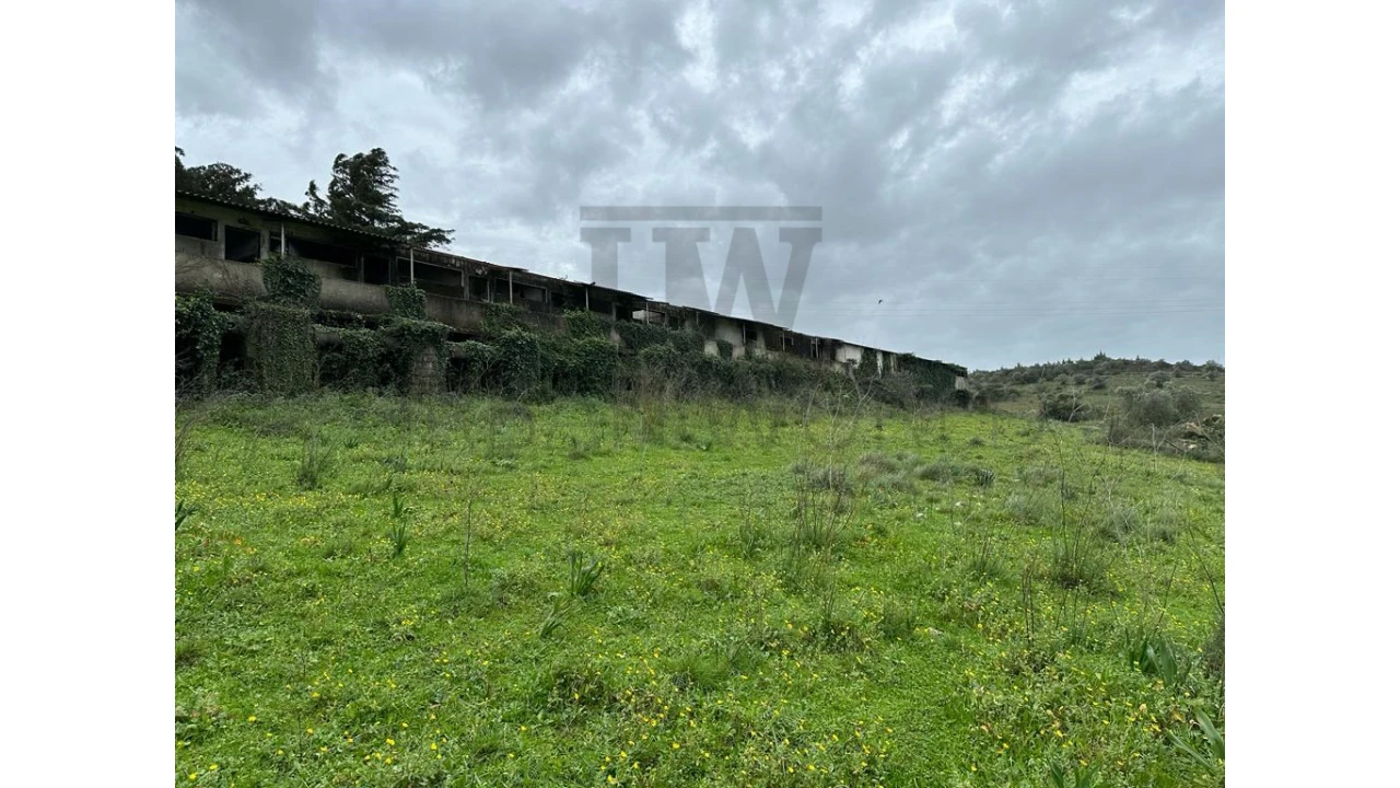 Terreno Comércio / Armazém para Venda em Venda do Pinheiro e Santo Estêvão das Galés Foto 9