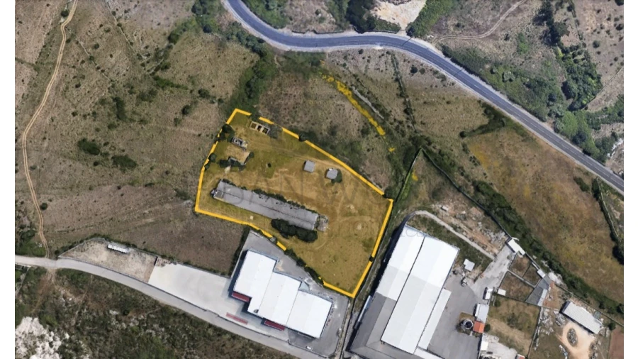 Terreno Comércio / Armazém para Venda em Venda do Pinheiro e Santo Estêvão das Galés Foto 17