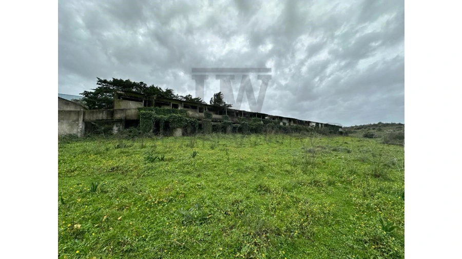Terreno Comércio / Armazém para Venda em Venda do Pinheiro e Santo Estêvão das Galés Foto 4
