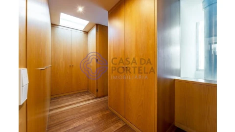 Moradia T5 para Venda em Aldoar, Foz do Douro e Nevogilde