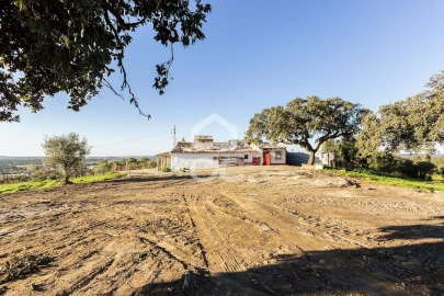 Quinta T26 para Venda em Malagueira e Horta das Figueiras