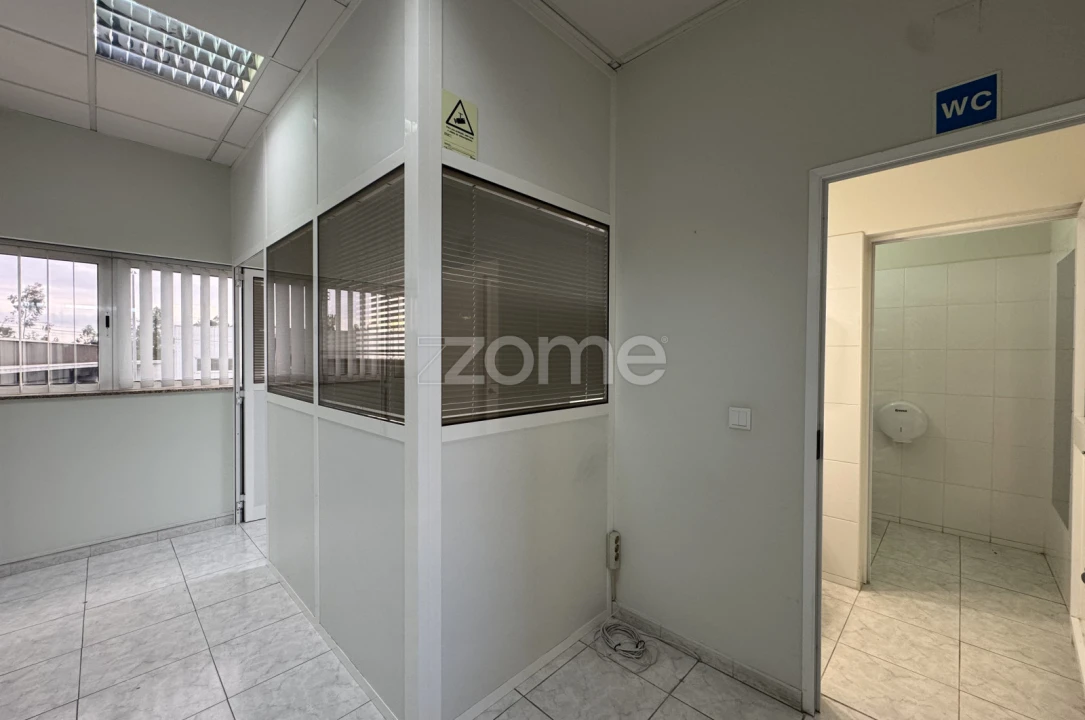 Terreno Comércio / Armazém para Venda em Barcelos, V.Boa, V.Frescainha Foto 24