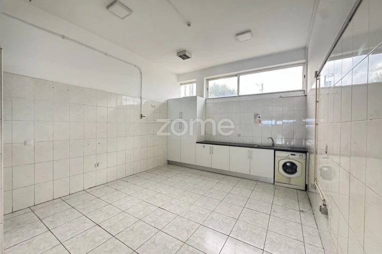 Terreno Comércio / Armazém para Venda em Barcelos, V.Boa, V.Frescainha Foto 18