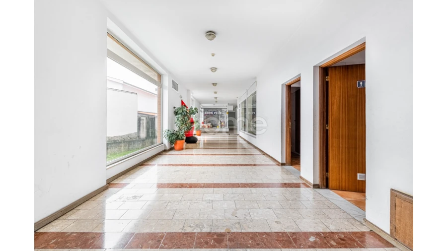 Negócio para Venda em Sobreira Foto 6