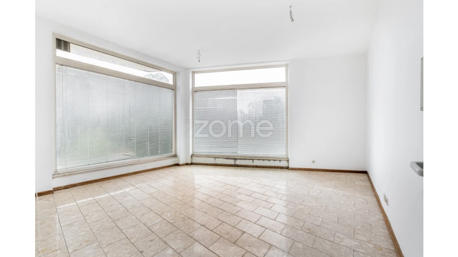 Negócio para Venda em Sobreira Foto 2