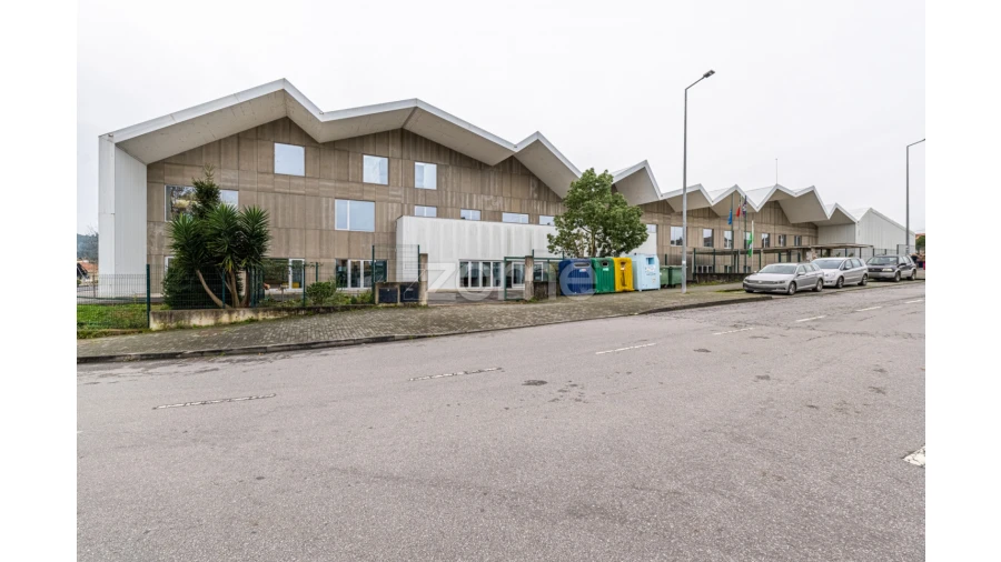 Negócio para Venda em Sobreira Foto 25