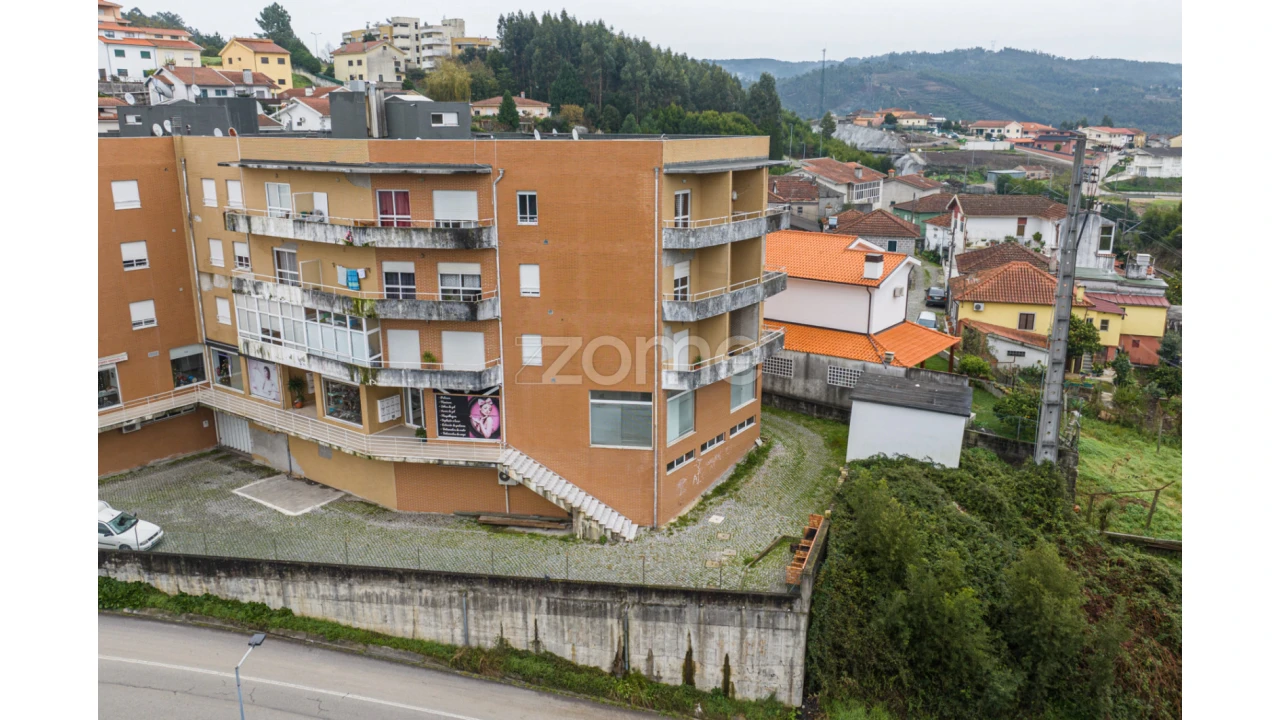 Negócio para Venda em Sobreira Foto 9