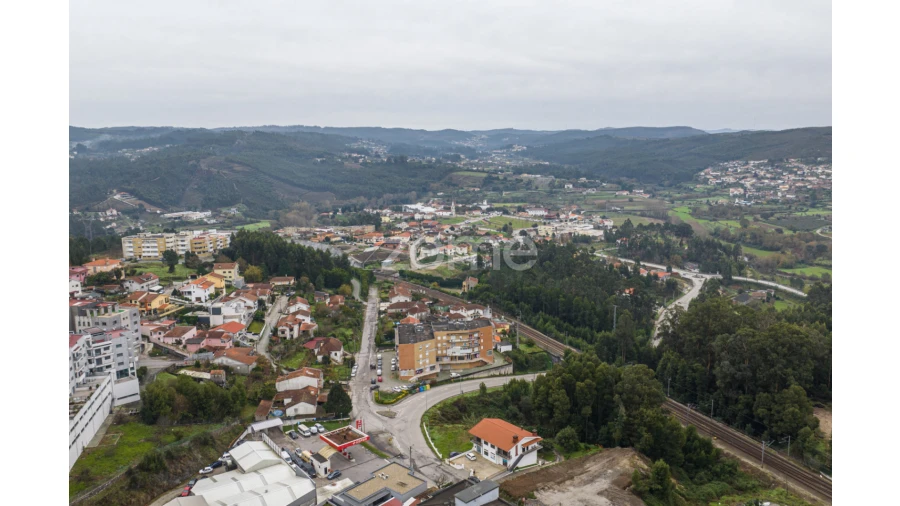 Negócio para Venda em Sobreira Foto 14