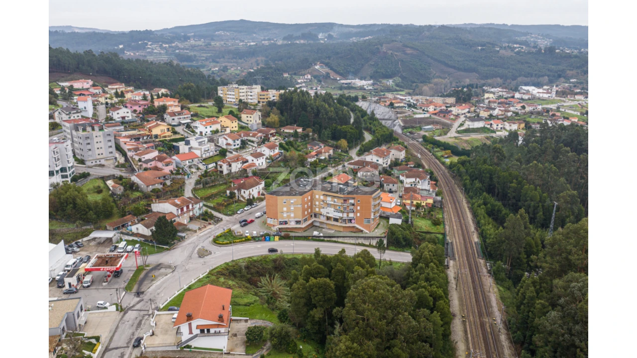Negócio para Venda em Sobreira Foto 13