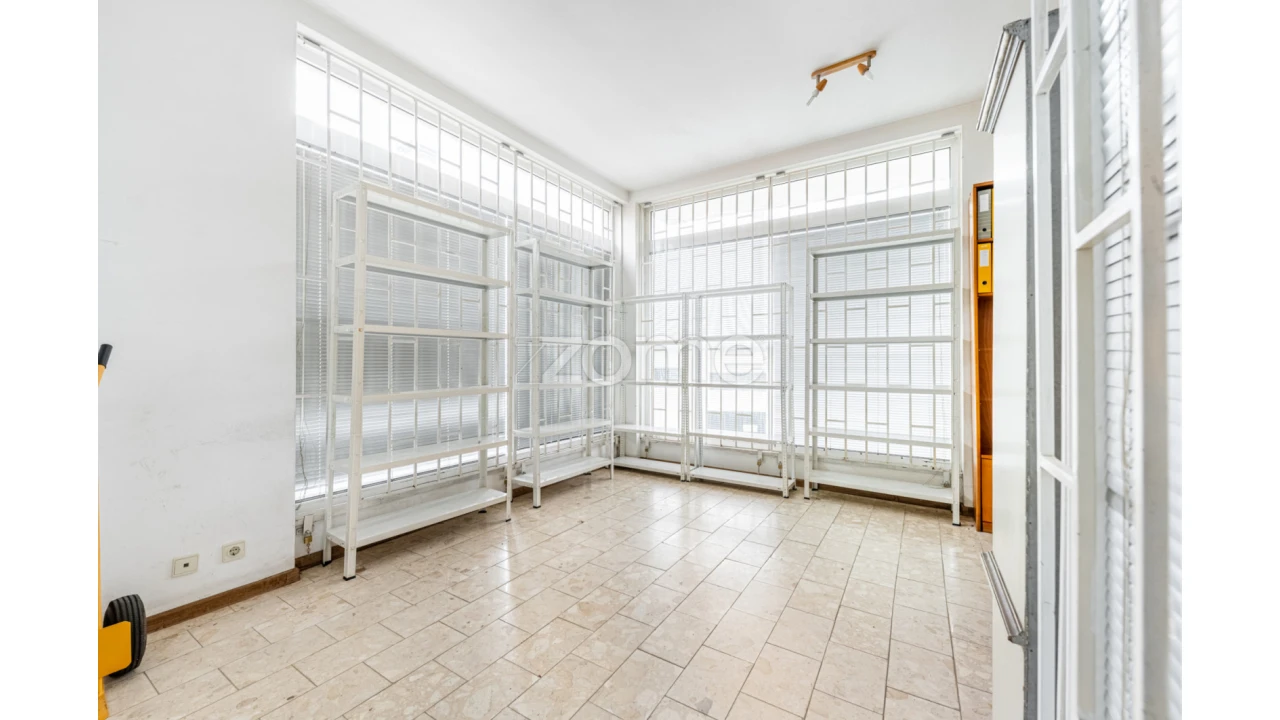 Negócio para Venda em Sobreira Foto 2