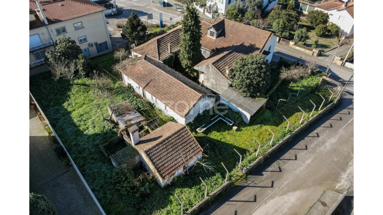 Quinta T8 para Venda em Arganil Foto 3