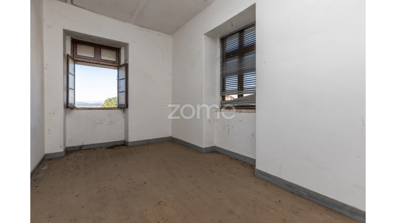 Quinta T8 para Venda em Arganil Foto 25