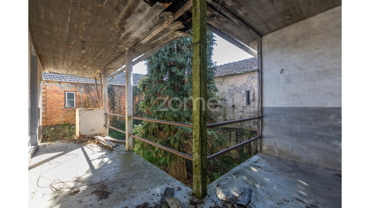 Quinta T8 para Venda em Arganil Foto 37