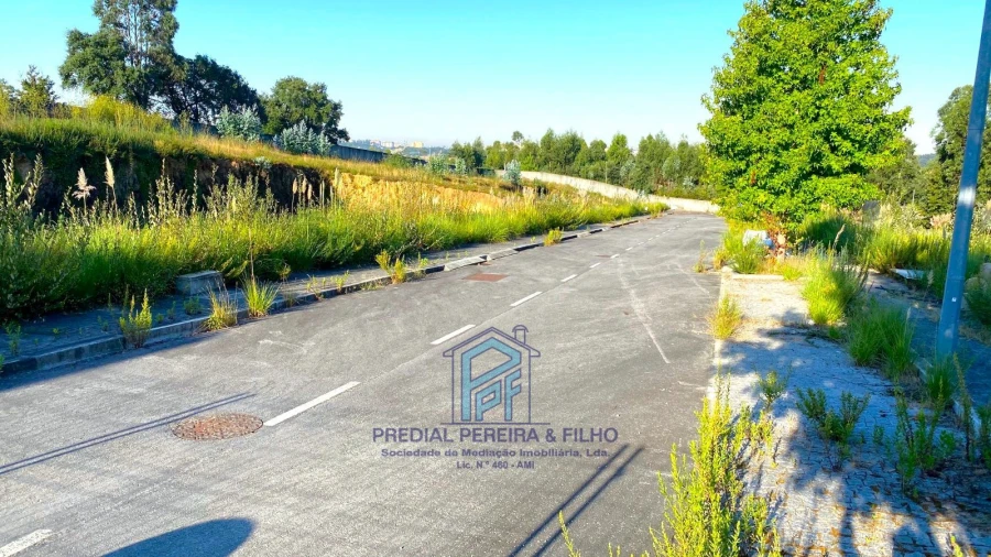 Terreno P/ Prédio para Venda em Baguim do Monte (Rio Tinto) Foto 4