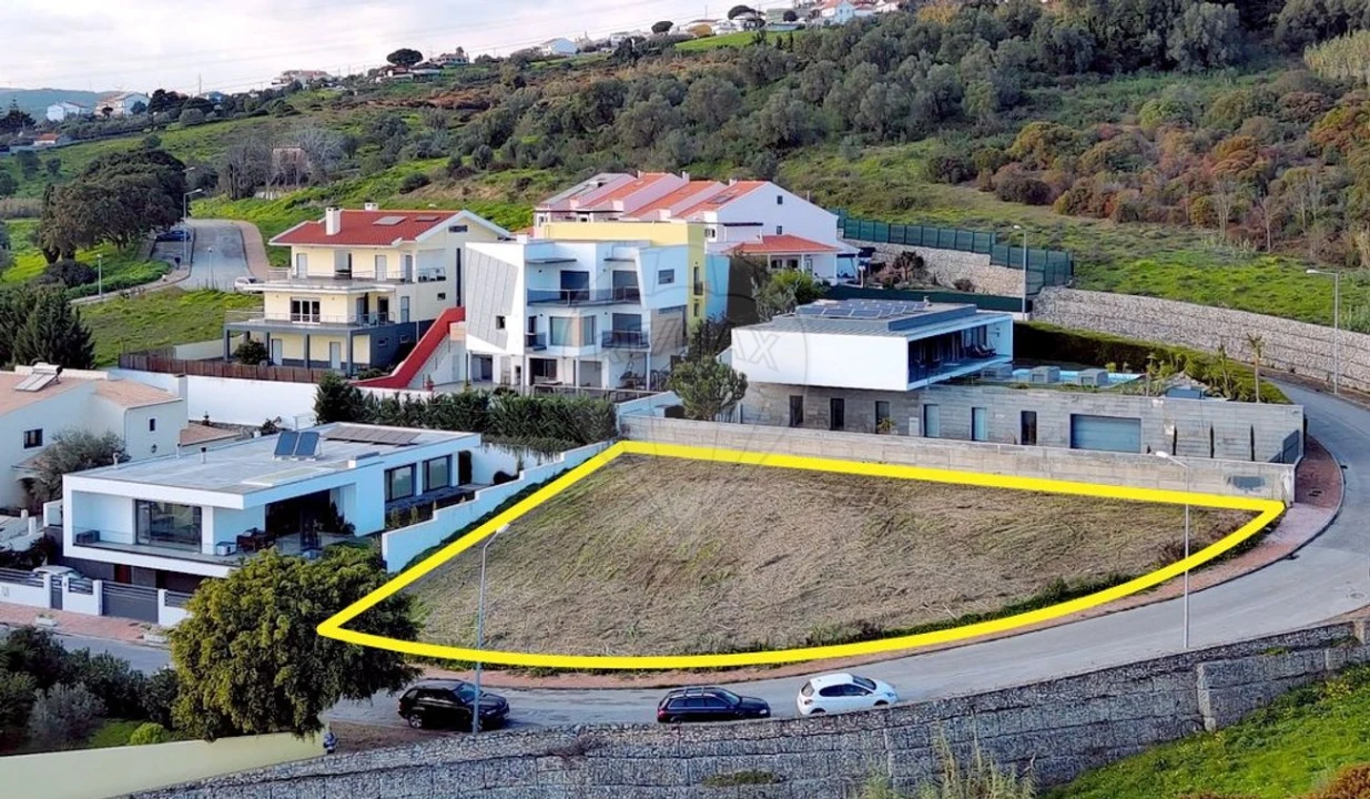 Terreno para Venda em Alhandra, São João dos Montes e Calhandriz Foto 1