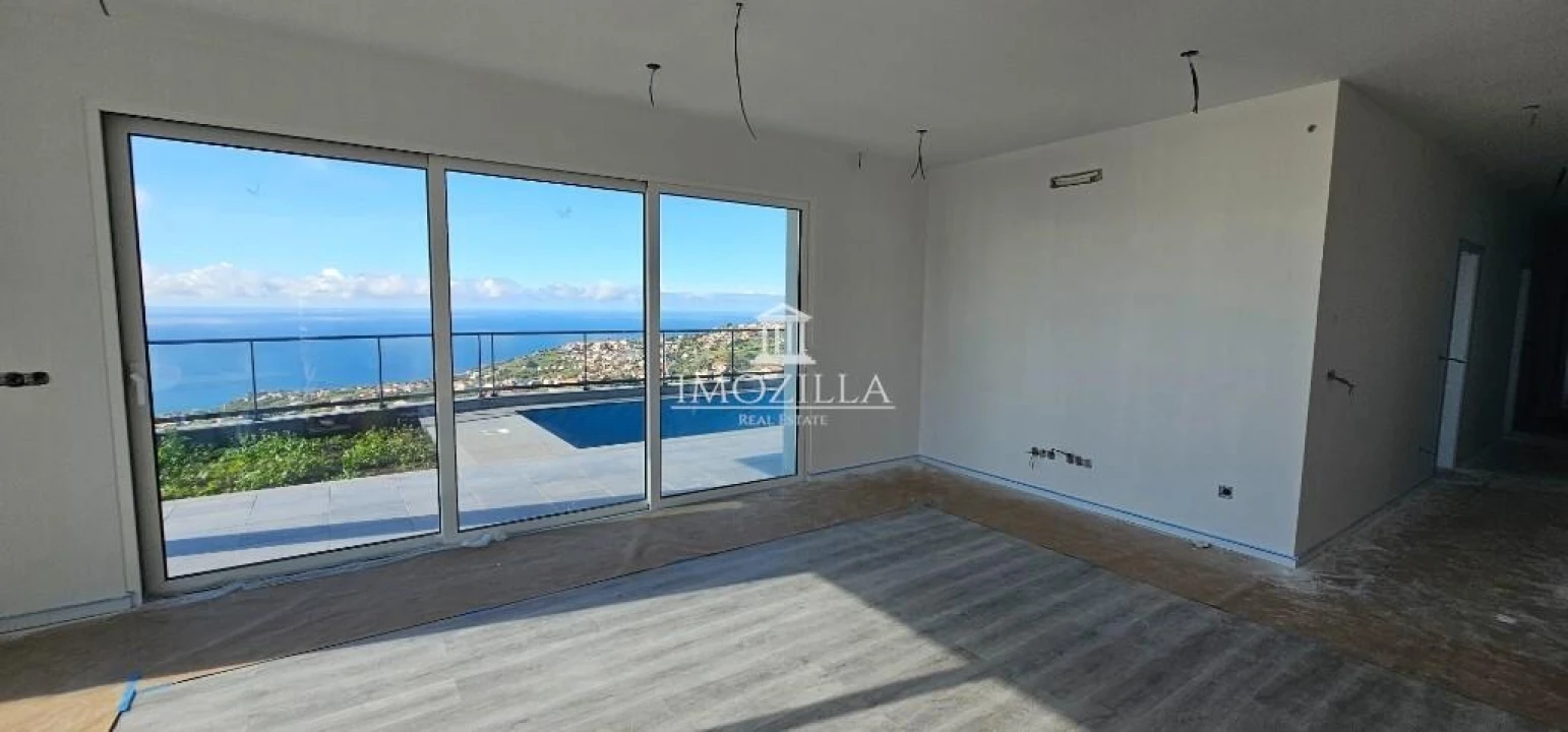 Moradia T3 para Venda em Ponta do Sol Foto 23