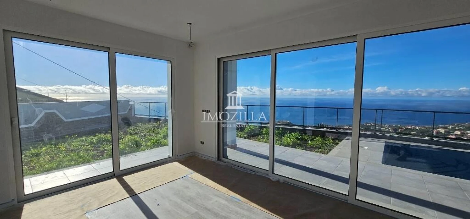 Moradia T3 para Venda em Ponta do Sol Foto 12