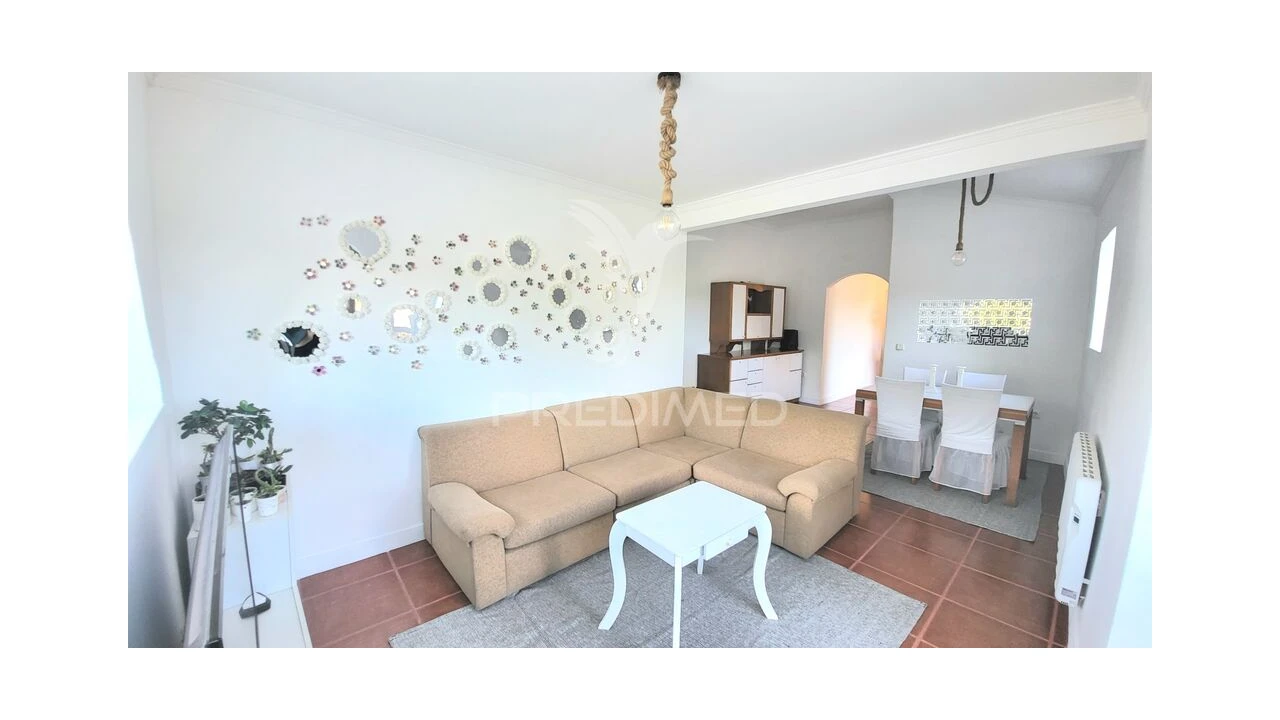 Moradia T4 para Venda em Fornelo e Vairão Foto 5