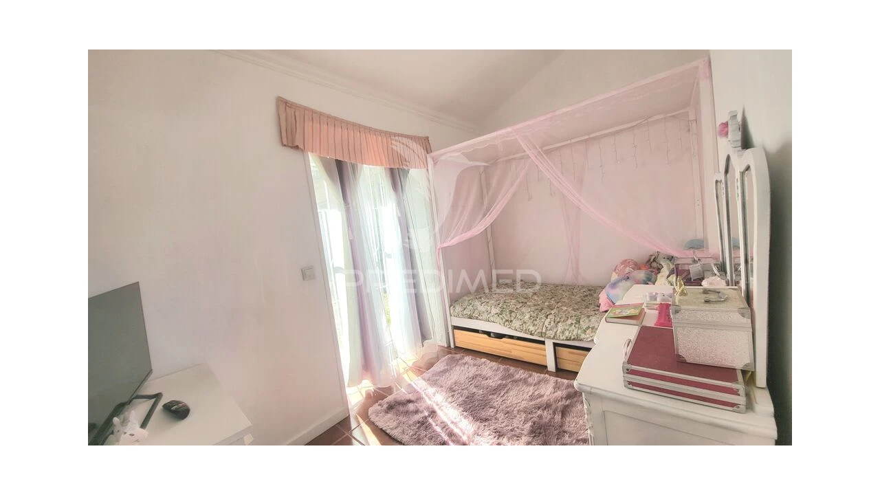 Moradia T4 para Venda em Fornelo e Vairão Foto 10