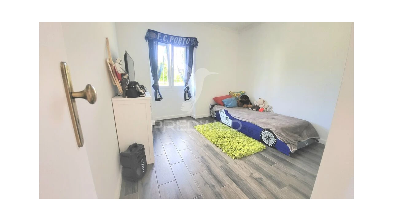 Moradia T4 para Venda em Fornelo e Vairão Foto 12