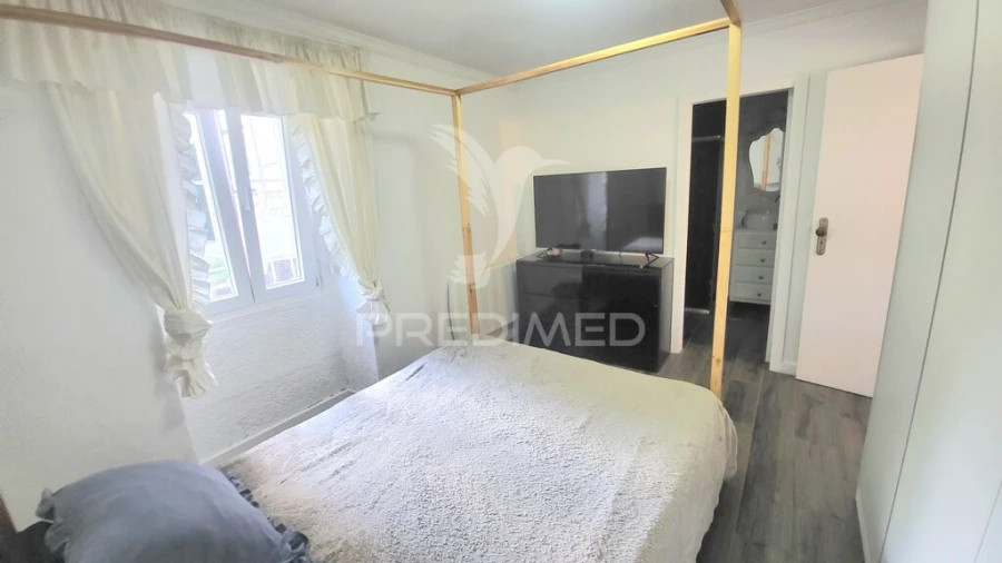 Moradia T4 para Venda em Fornelo e Vairão Foto 9