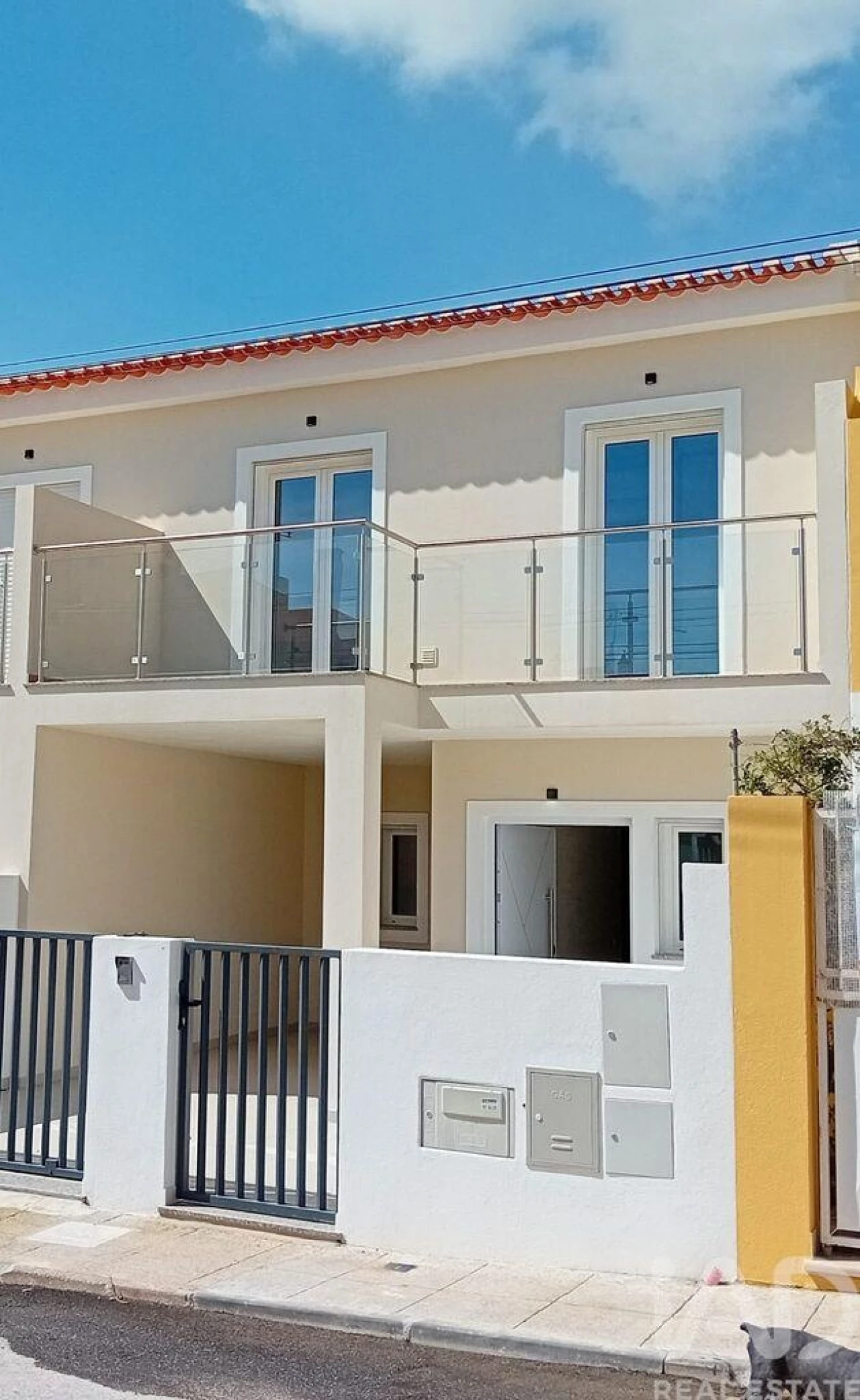 Moradia T3 para Venda em Altura Foto 1