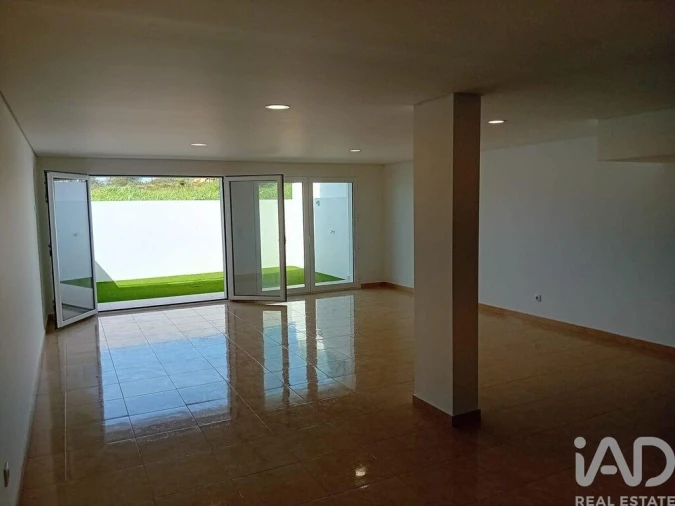 Moradia T3 para Venda em Altura Foto 23
