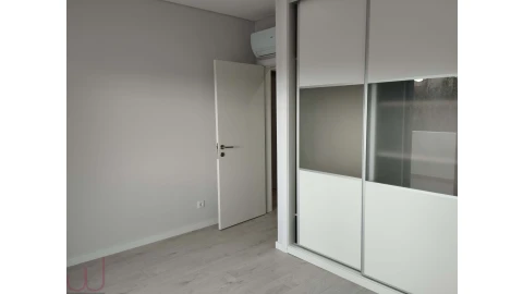 Apartamento T2 para Venda em Quelfes