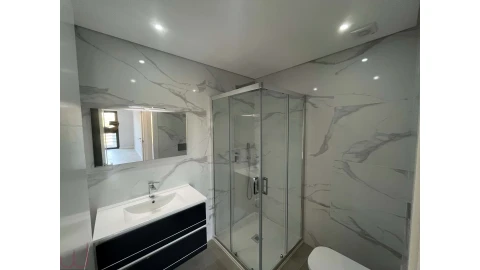 Apartamento T2 para Venda em Quelfes
