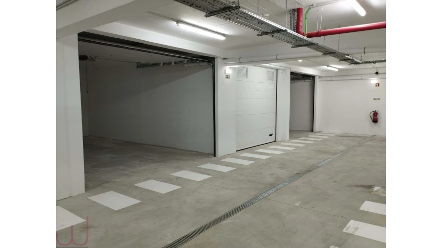 Apartamento T2 para Venda em Quelfes Foto 14