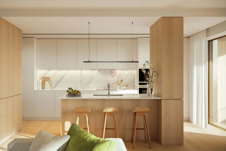 Apartamento T4 para Venda em Lordelo do Ouro e Massarelos Foto 2