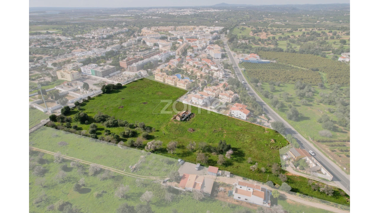 Terreno para Venda em Conceição e Cabanas de Tavira Foto 1