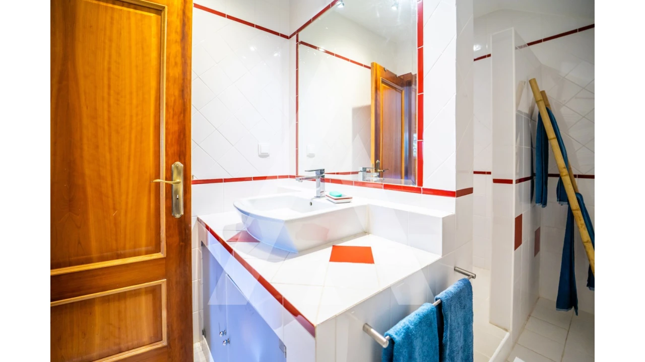 Moradia T4 para Venda em Pinhal Novo Foto 39