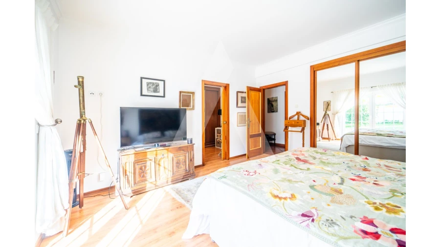 Moradia T4 para Venda em Pinhal Novo Foto 35