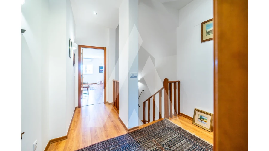 Moradia T4 para Venda em Pinhal Novo Foto 52