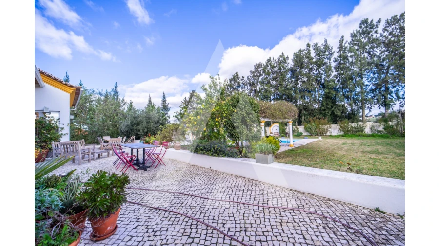 Moradia T4 para Venda em Pinhal Novo Foto 63