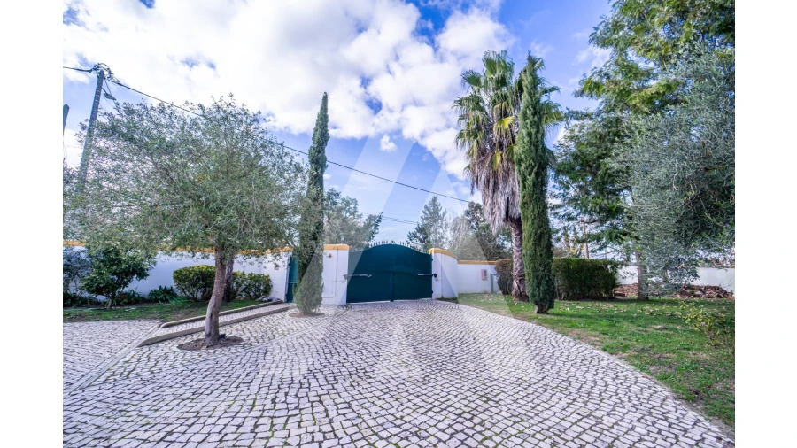 Moradia T4 para Venda em Pinhal Novo Foto 8