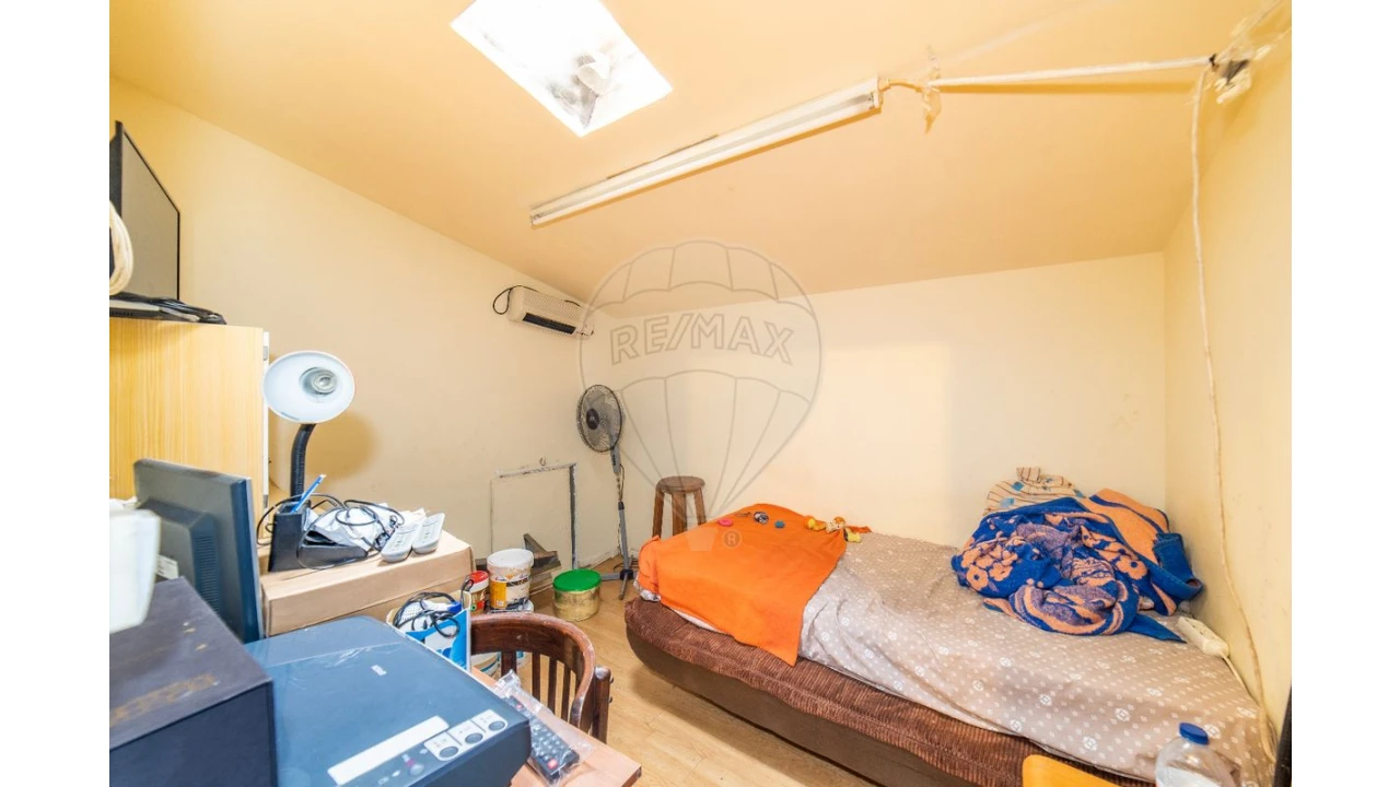 Prédio para Venda em Buarcos Foto 16