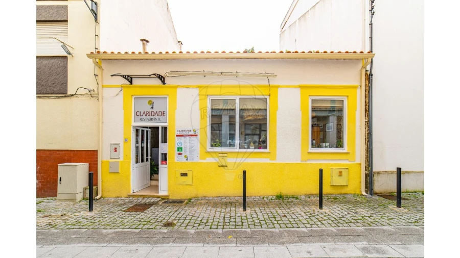 Prédio para Venda em Buarcos Foto 2