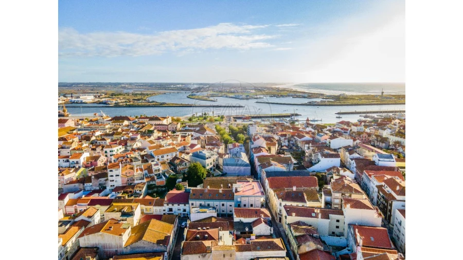 Prédio para Venda em Buarcos Foto 21