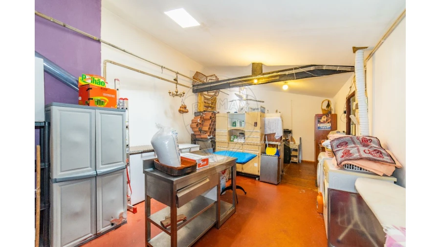 Prédio para Venda em Buarcos Foto 12