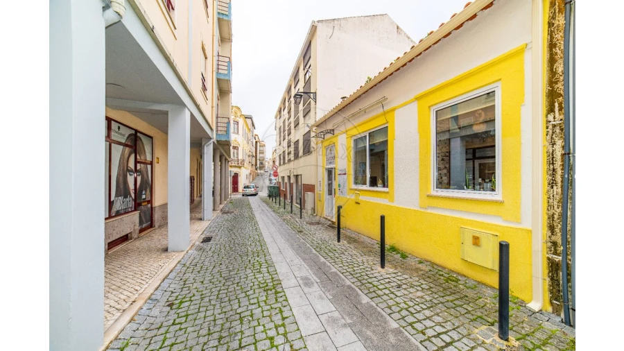 Prédio para Venda em Buarcos Foto 6