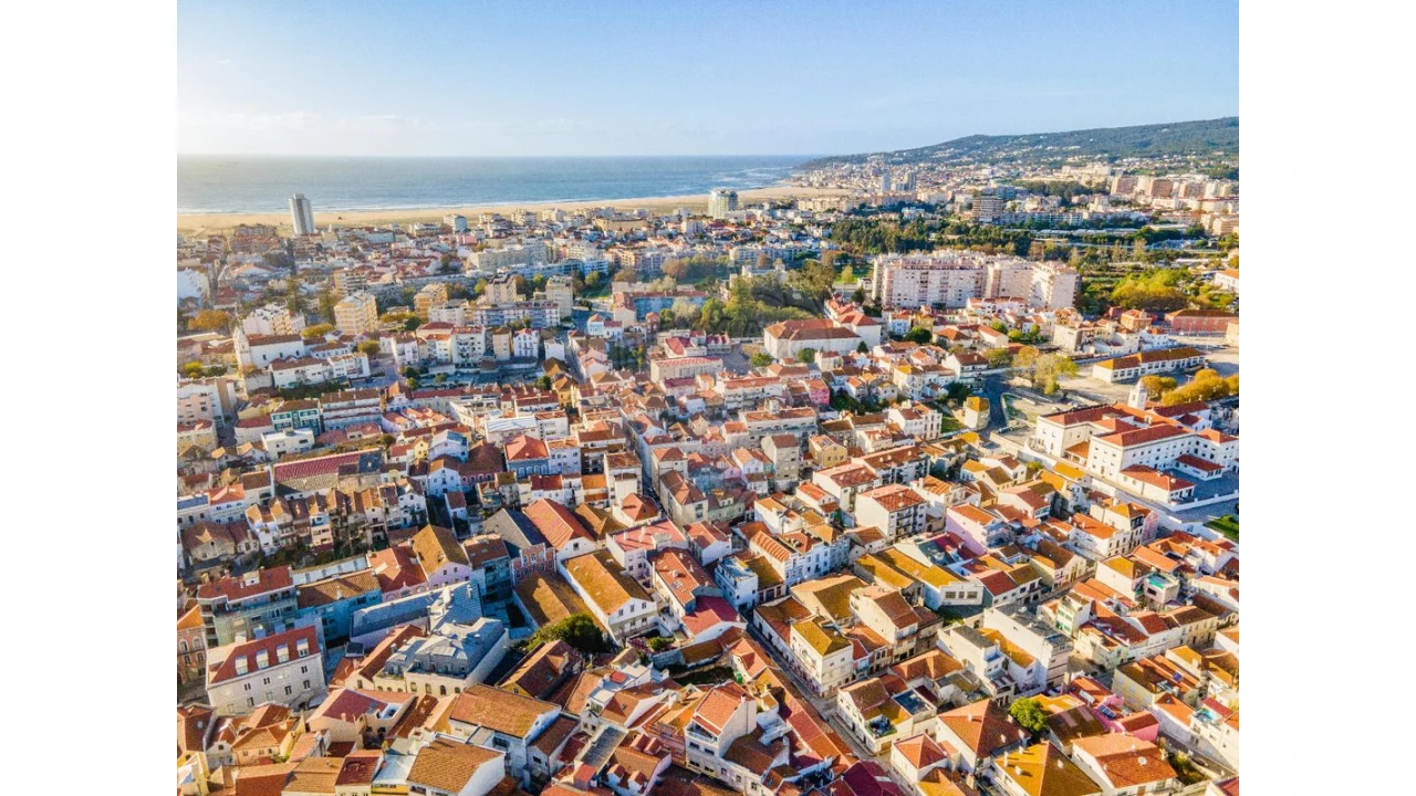 Prédio para Venda em Buarcos Foto 24