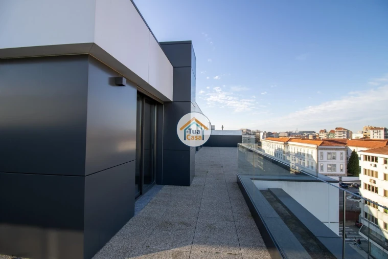 Apartamento T4 para Venda em Cedofeita, Santo Ildefonso, Sé, Miragaia, São Nicolau e Vitória Foto 14