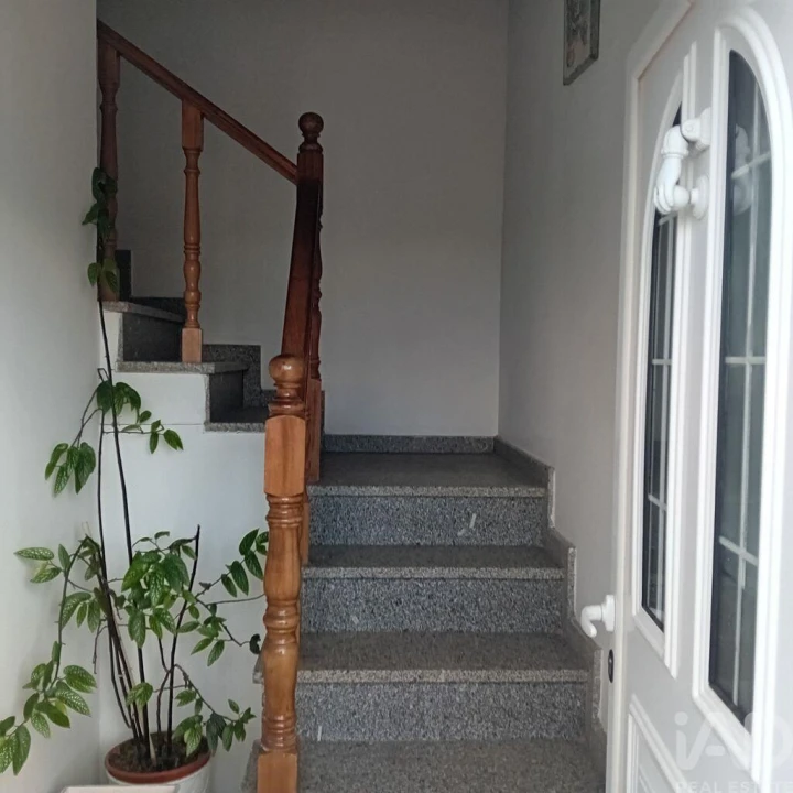 Moradia T4 para Venda em Lagoaça e Fornos Foto 18