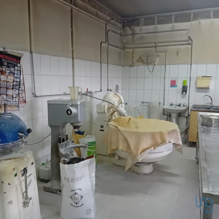 Moradia T4 para Venda em Lagoaça e Fornos Foto 13