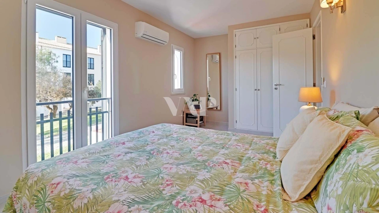 Moradia T3 para Arrendamento em Quarteira Foto 16