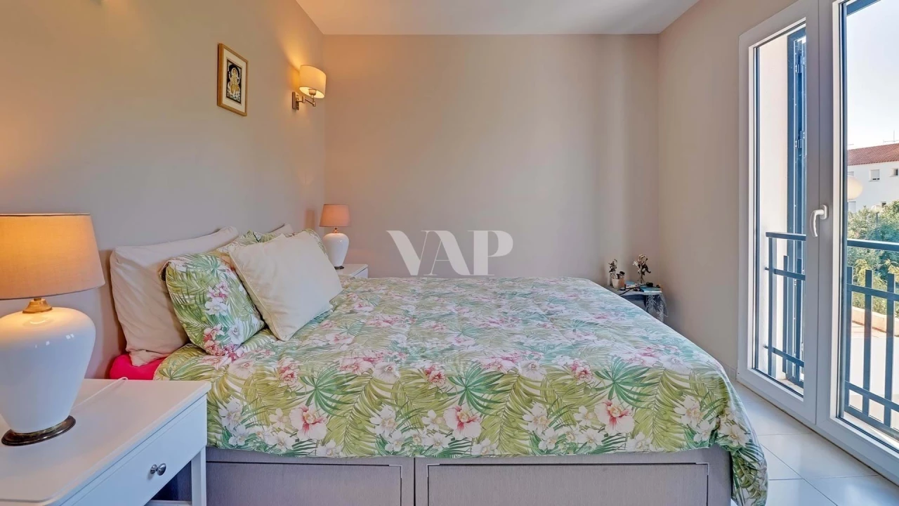 Moradia T3 para Arrendamento em Quarteira Foto 15