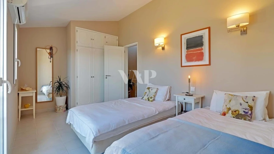 Moradia T3 para Arrendamento em Quarteira Foto 18